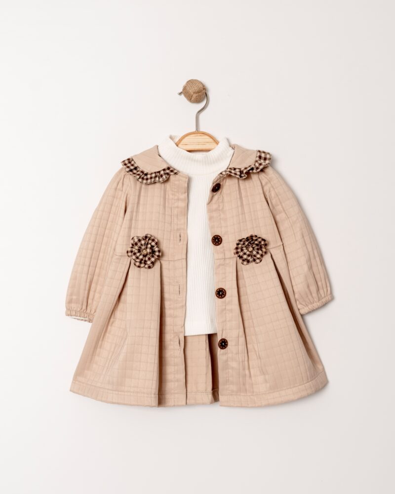 Kleid mit Blütenapplikationen & Rollkragenshirt