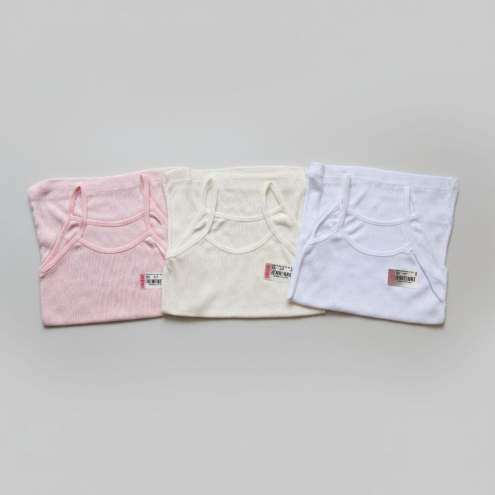 Mädchen Unterhemd mit feinem Spitzenmuster